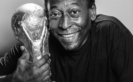 Football legend Pele dies aged 82